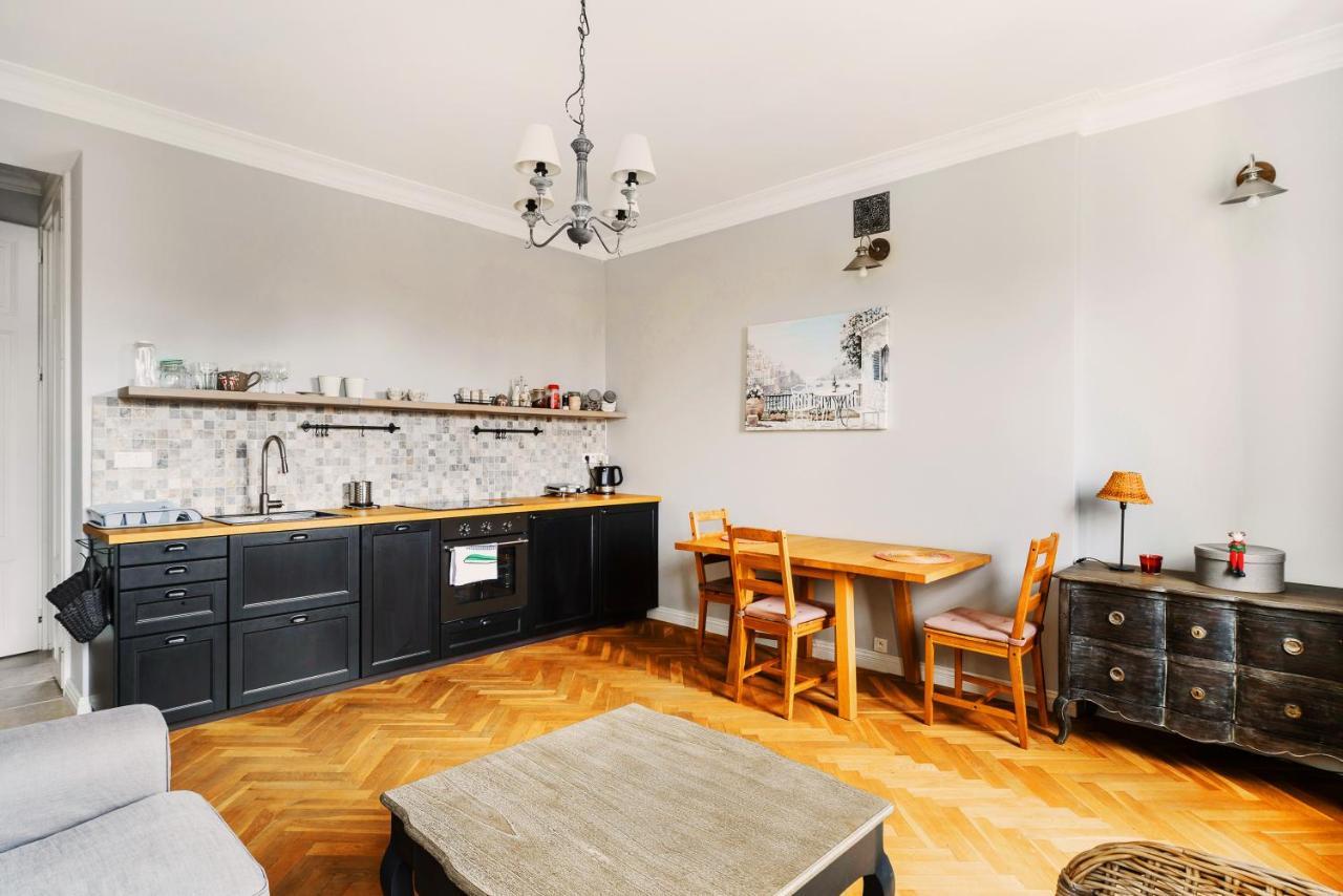 Designer Flat In The Heart Of Old Town Varsóvia Exterior foto